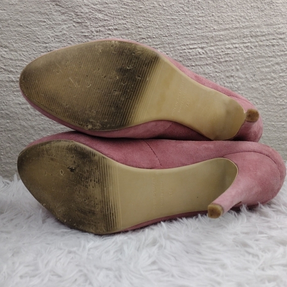 Colin Stuart Pink Suede Brass Buckled Upper Almond Toe Stiletto Heel Bootie - Picture 8 of 16